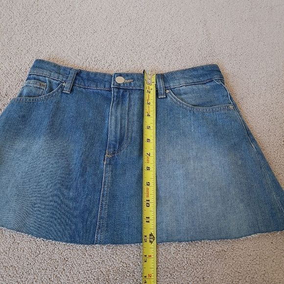 H&M Divided Raw Hem Denim Mini Skirt - Picture 5 of 7